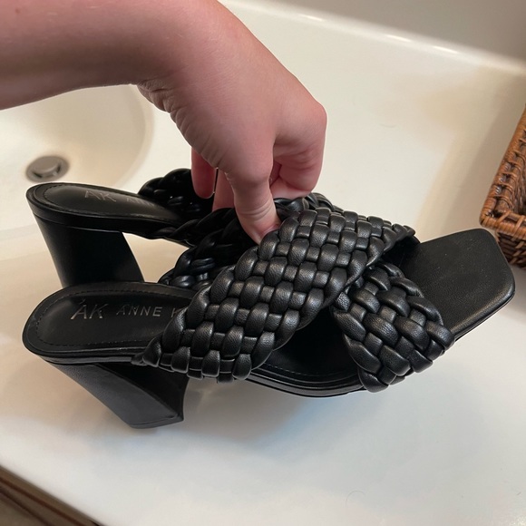 BRAND NEW Ann Klein Misty Braided Heels - Picture 5 of 5